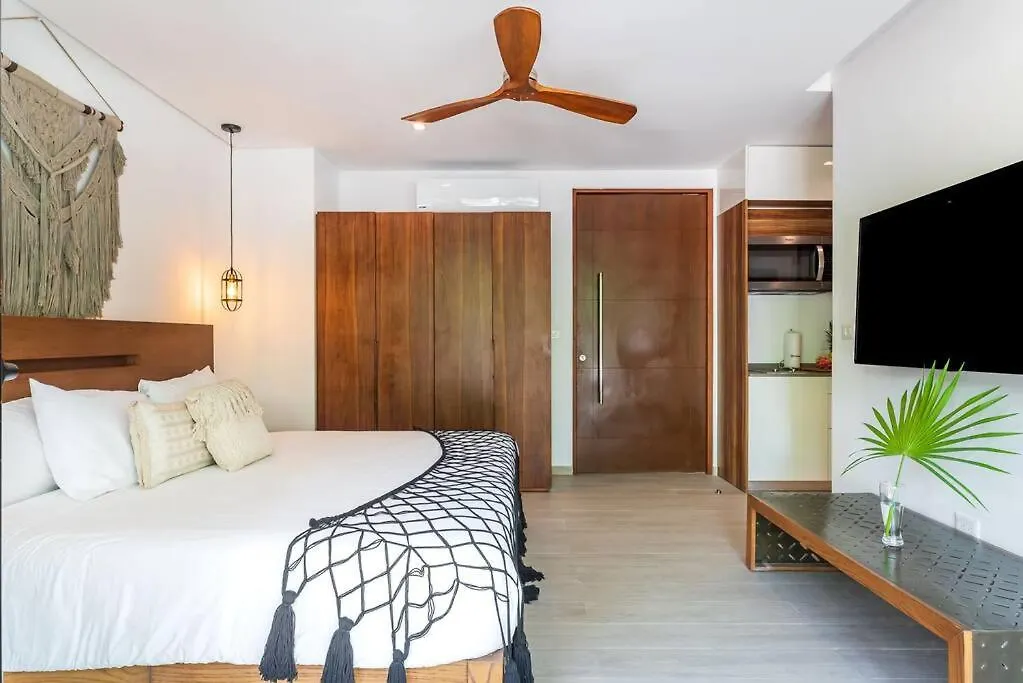 Apartment Studio-All-Inclusive-Gym-Pool360º-Scooter-Bicycle-Breakfast-Exclusivebenefitsinservices-By-Sandy-Powerful Tulum